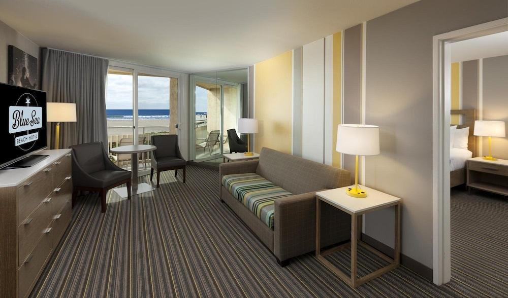 Blue Sea Hotel